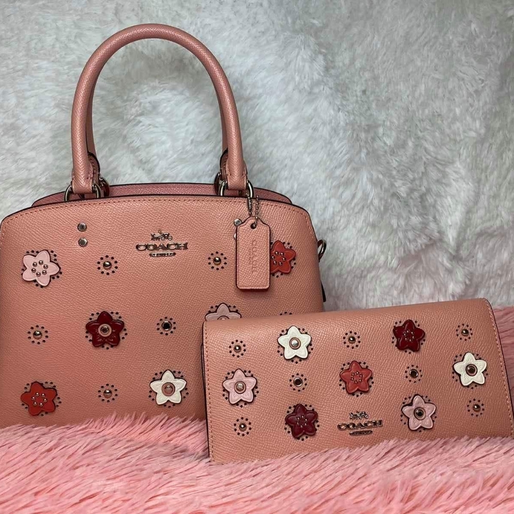Coach Bundle